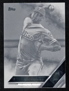 2016 Topps Update Black & White Negative #US55 Vince Velasquez Phillies - Picture 1 of 2