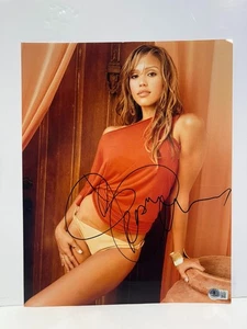 JESSICA ALBA SIGNED 11X14 PHOTO AUTO BEAUTIFUL SEXY BECKETT BAS COA - Picture 1 of 4
