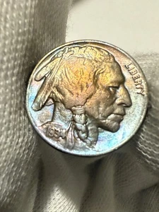 1934 Buffalo Nickel Free Shipping SHARP CHOICE BU + Toned - Picture 1 of 2