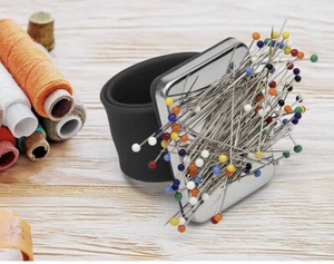 Magnetisches Handgelenk Druckknopf Nadelkissen ~ UK LAGER ~ VERSAND AM SELBEN TAG - Bild 1 von 4
