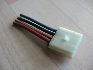 Peterbilt GTD 4-pin Connector w/ Wiring for GTD Differential Lock Switch #M260KP - Bild 1 von 5