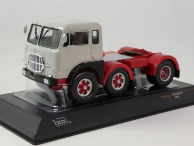 IXO Fiat 690 T1 1961 1/43 TR176.22 - Immagine 1 di 4