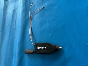 Rover Metro/100 5D Beifahrerseite Zentralverriegelungsmotor (2-poliger Stecker) 16 cm Kabel  - Bild 1 von 1