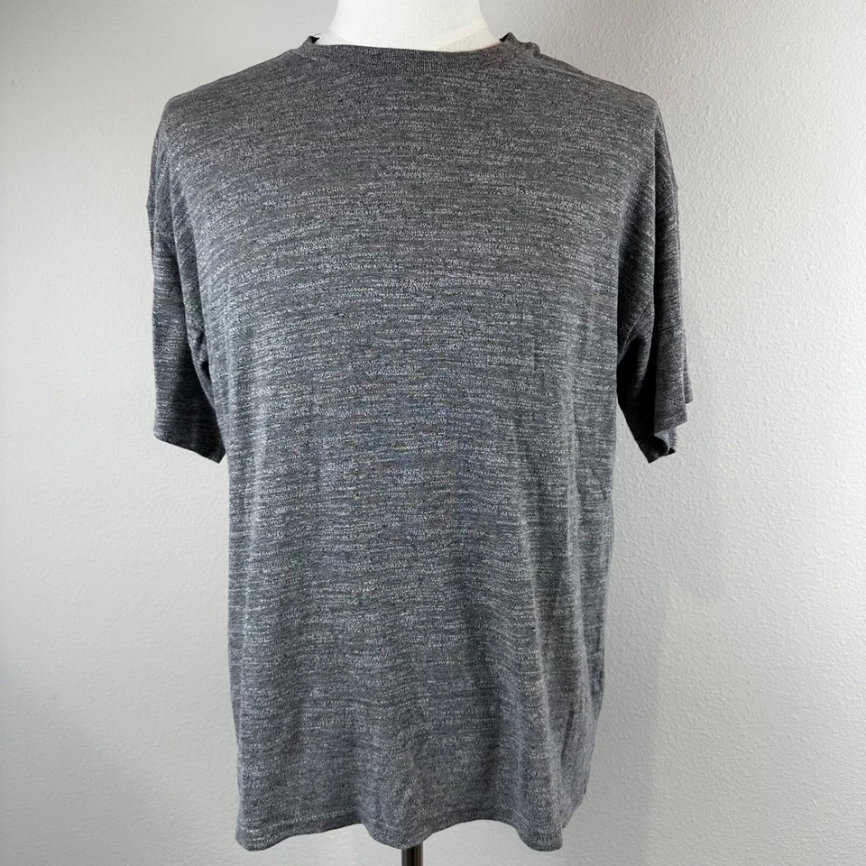 Camiseta PacSun gris medio calce cuadrado, manga corta, cuello redondo para hombre Foto 1 de 4