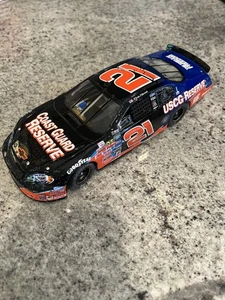 Kevin Harvick #21 Coast Guard / Richmond Win Raced Version 2006 1/24 No Box - Picture 1 of 3