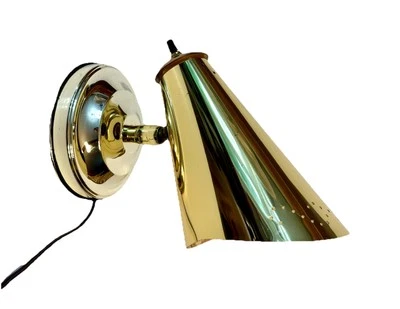 Vintage 1950s-1960s Brass Mid Century Modern Retro Plug-in Wall Fixture Sconce - Image 1 of 4