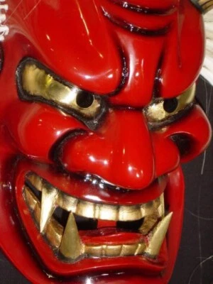 Máscara Ondeko Máscara Demonio Rojo Con Cabello Gris Isla Sado Máscara Tradicional Japonesa Foto 1 de 4