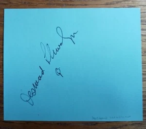 Desmond Llewellyn - "Q" James Bond 007 Personally Signed Album Page AFTAL COA - Picture 1 of 1