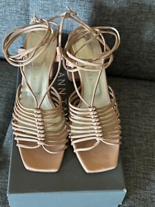 Ladies BRUNOMAGLI Block Heel Braided Sandals 37(7) Beige