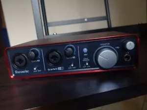 Scheda Audio Focusrite 2i2 - Foto 1 di 6