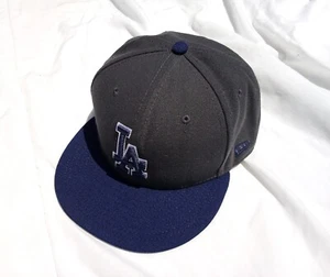 LOS ANGELES DODGERS NEW ERA 59FIFTY BLUE WHITE LA LOGO FITTED HAT ORIGINAL MLB - Picture 1 of 8