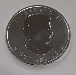 Silbermünze Maple Leaf 2013 Kanada 5,9999 $ Stempelglanz - siehe Fotos - Bild 1 von 2