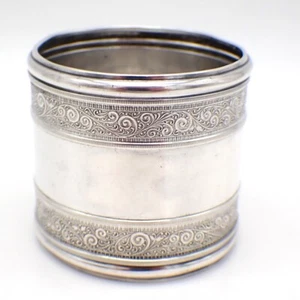 Aesthetic Napkin Ring Coin Silver Wood and Hughes No Mono - Picture 1 of 3