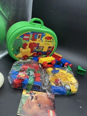 LEGO DUPLO BUILDING TRAIN SET ITEM 2346 GREEN OVAL SUITCASE RARE VINTAGE 1996 B9 - Image 1 of 3