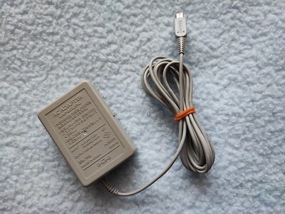Genuine/Official Nintendo 3DS AC Adapter US Japan 100-120V WAP-002 - Image 1 of 2