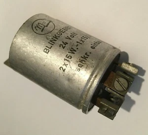 Original Bosch Blinkgeber Relay 24volt 2 x 15w - 1x15/20w - Picture 1 of 3