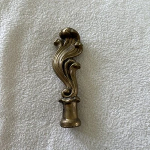 Vintage Large Cast Metal Lamp Finial 3 1/4" Antique - Picture 1 of 3