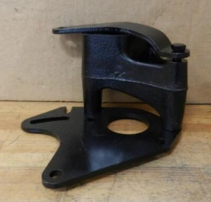 1961-63 Pontiac vehicles 389 6.4L 421 6.9L used P/S pump bracket set - Picture 1 of 7