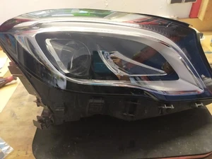 Mercedes Benz GLA LED Scheinwerfer A156 906 7000 - Bild 1 von 16