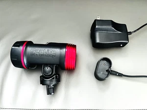 Sealife Sea Dragon 2500 Lumen Dive Light - Picture 1 of 11