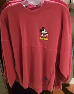 Nuovo con etichetta!! Disney Parks Maglia Classica Rosso Topolino Spirito - Adulto - Foto 1 di 2
