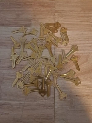 Taylor Line SC1-BR, KEY Blanks 41 Pcs Brass - Image 1 of 2