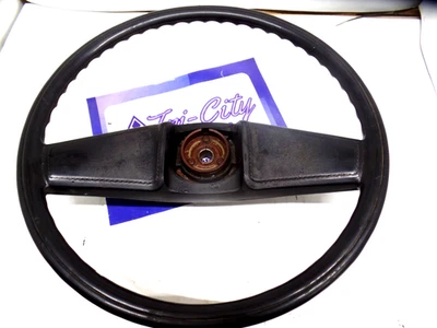  1981-1987 Chevy Gmc SQUAREBODY C10 C25 C35 K10 K5 Blazer Steering Wheel  Foto 1 de 4