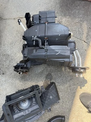 Pontiac G8 GT 2009 piezas de climatización un motor soplador  Foto 1 de 3