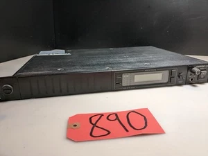 Shure U4S UHF Receiver UA - Picture 1 of 4