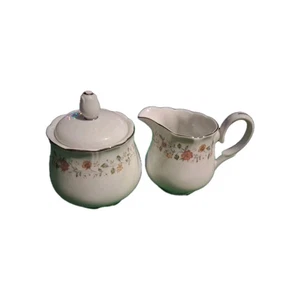 Sheffield Bouquet Porcelain Fine China Covered Sugar & Creamer Flowers Vintage - Picture 1 of 13