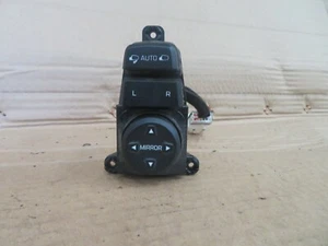 HYUNDAI TUCSON TL 2018 5DR SUV WING MIRROR CONTROL SWITCH 93573D3100 - Picture 1 of 7