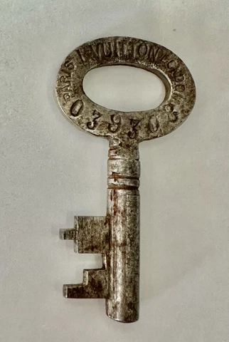 LOUIS VUITTON ANTIQUE OLD SKELETON KEY GENUINE KEY VERY RARE FIND! Cover