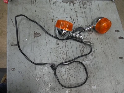 Harley-Davidson Softail FXST 2000 par de luces intermitentes delanteras izquierda derecha Foto 1 de 4