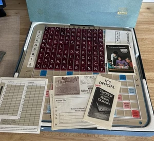 Vintage 1977 Scrabble Deluxe Ed. Turntable Board Complete With Paperwork - Picture 1 of 7