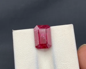 4,20 ct natürlicher Rubellit Turmalin Smaragdschliff aus Afghanistan - leuchtendes Rosa - Bild 1 von 5