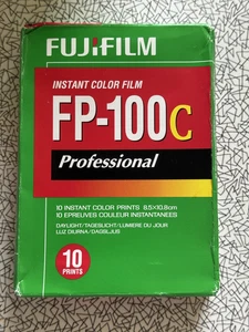 1x Fujifilm FP-100 C Gloss Instant Film Exp 2018 - Picture 1 of 2