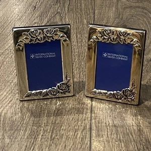 VINTAGE 2x3 INTERNATIONAL SILVER COMPANY SILVER PLATED SHAPE PICTURE FRAMES X2 - Picture 1 of 9