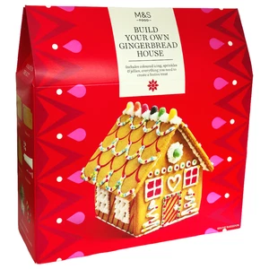 M&S Gingerbread House Kit, 667g, Includes Biscuits Icing Decoration Christmas - Picture 1 of 6
