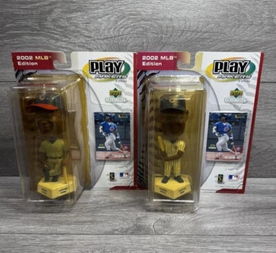 RARO UNIFORME GRIS! Lote de paquete Sammy Sosa Chicago Cubs Upper Deck Playmakers Foto 1 de 4