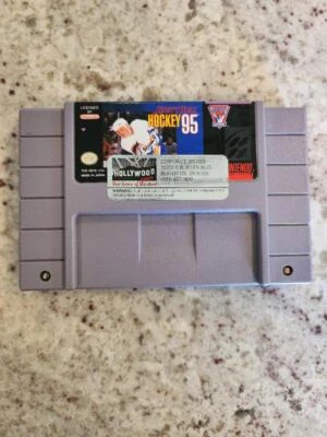 Brett Hull Hockey '95 SNES - Image 1 of 2