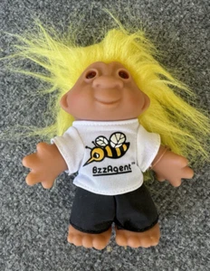 Muñeca troll Bumble Bee Dam 2005 figura juguete pelo amarillo traje de agente BzzAgent - Imagen 1 de 8