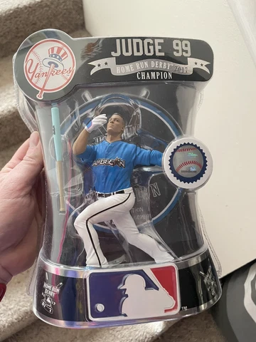 Aaron Judge New York Yankees Home Run Derby Champion Imports Dragon Figure 4999 Cover