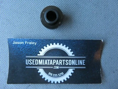 Aislador espaciador de riel de combustible Mazda Miata 1990-2005 - único Foto 1 de 3