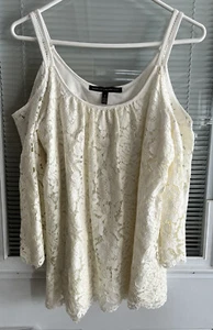 White House Black Market Top Lace Cold Shoulder Lined Sz S Ivory Yellow NWOT - Picture 1 of 7