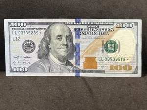 Series 2009A US One Hundred Dollar Bill Star Note $100 San Francisco LL03739289* - Picture 1 of 4