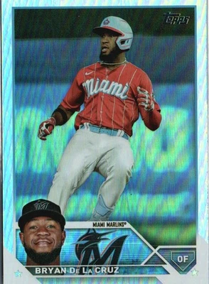 2023 Topps #599 Bryan De La Cruz Rainbow Foil - Image 1 of 2