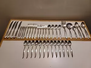 1847 Rogers Bros. IS International Silber Flair Silberbesteck 39 Stück Serviert 4 - Bild 1 von 12