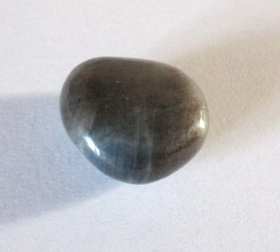 Trommelstein ~~ Taschenstein ~~ Handschmeichler  ~~ Saphir ~~ Heilstein *** - Bild 1 von 4