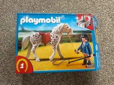 Playmobil 5107 - Scène complète de cheval, cavalier et écurie - Photo 1/2