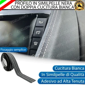PROFILO INTERNO ADESIVO SIMILPELLE CUCITURE BIANCHE PER DACIA DUSTER MK2 - Foto 1 di 13